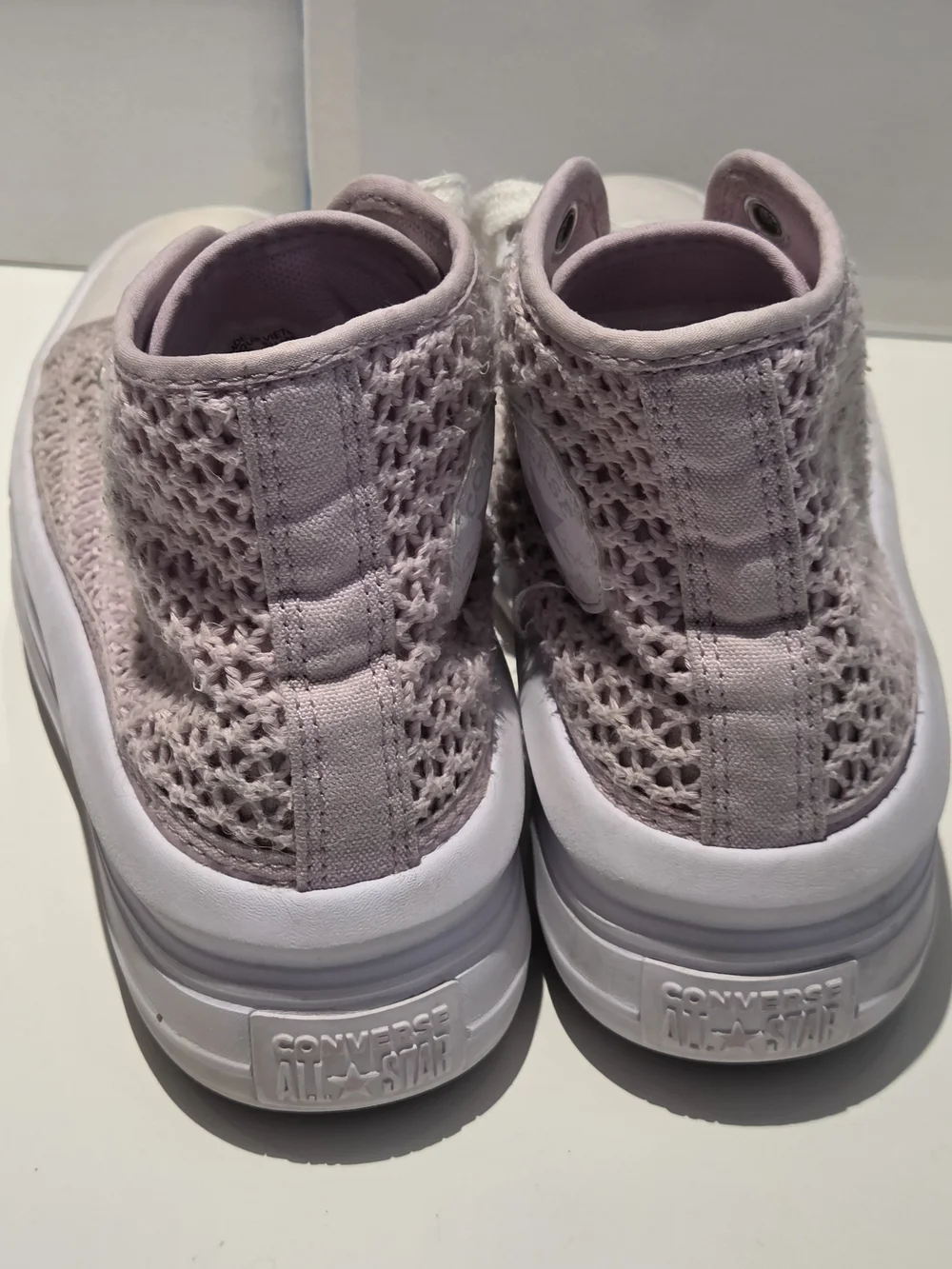 Converse Girls Size 4 Lilac Pink Crochet Platform High Top All Star Chuck Taylor